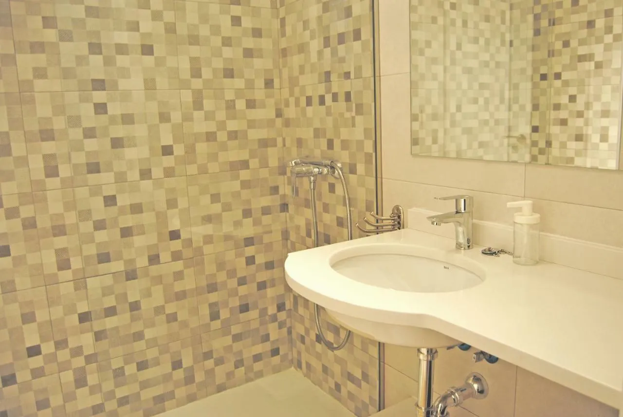Recently Refurbished Apartment With Sea Views. Fuengirola